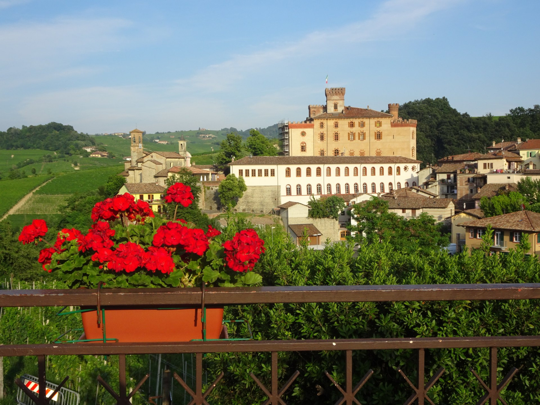 Blick auf Barolo