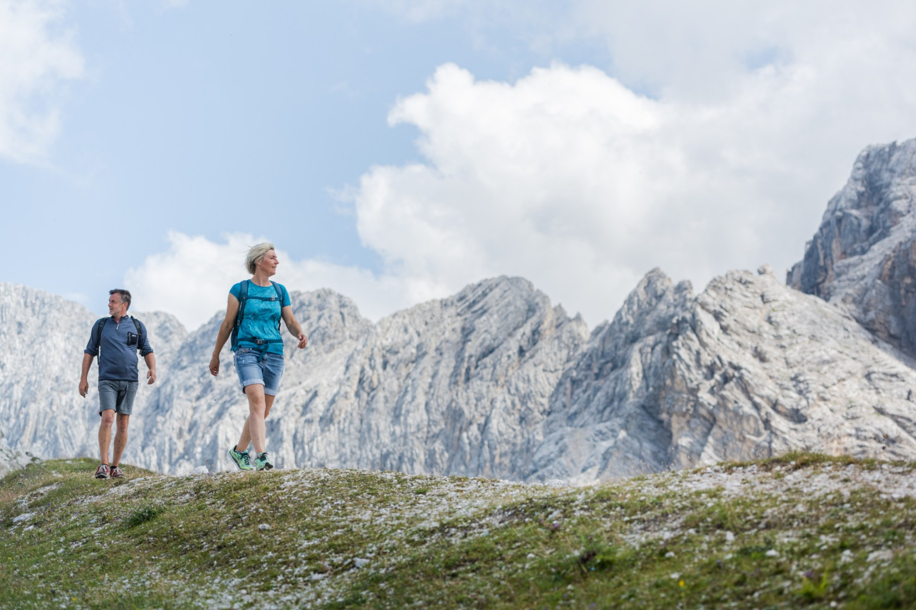 Wanderer am Berg